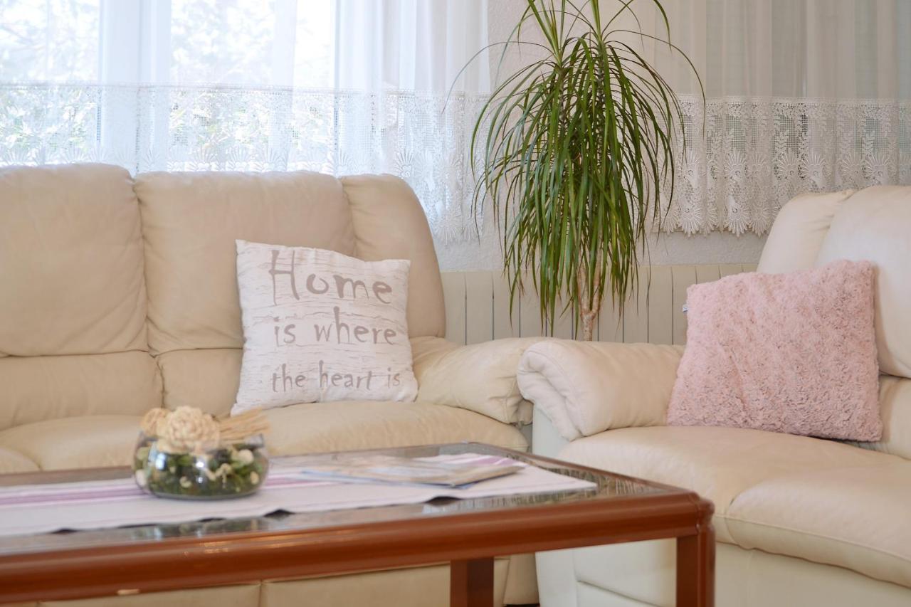 סגט ווראנייצה Apartment Una מראה חיצוני תמונה